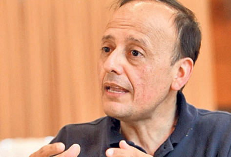 Vinicio Montoya busca llegar al espacio.