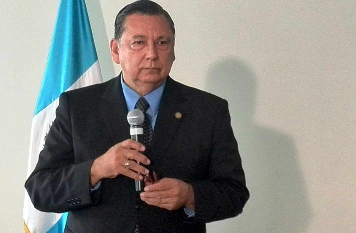 El vicepresidente Alfonso Fuentes viaja a Nueva York acompañado por el canciller Carlos Raúl Morales. (Foto Prensa Libre: Esbin García)