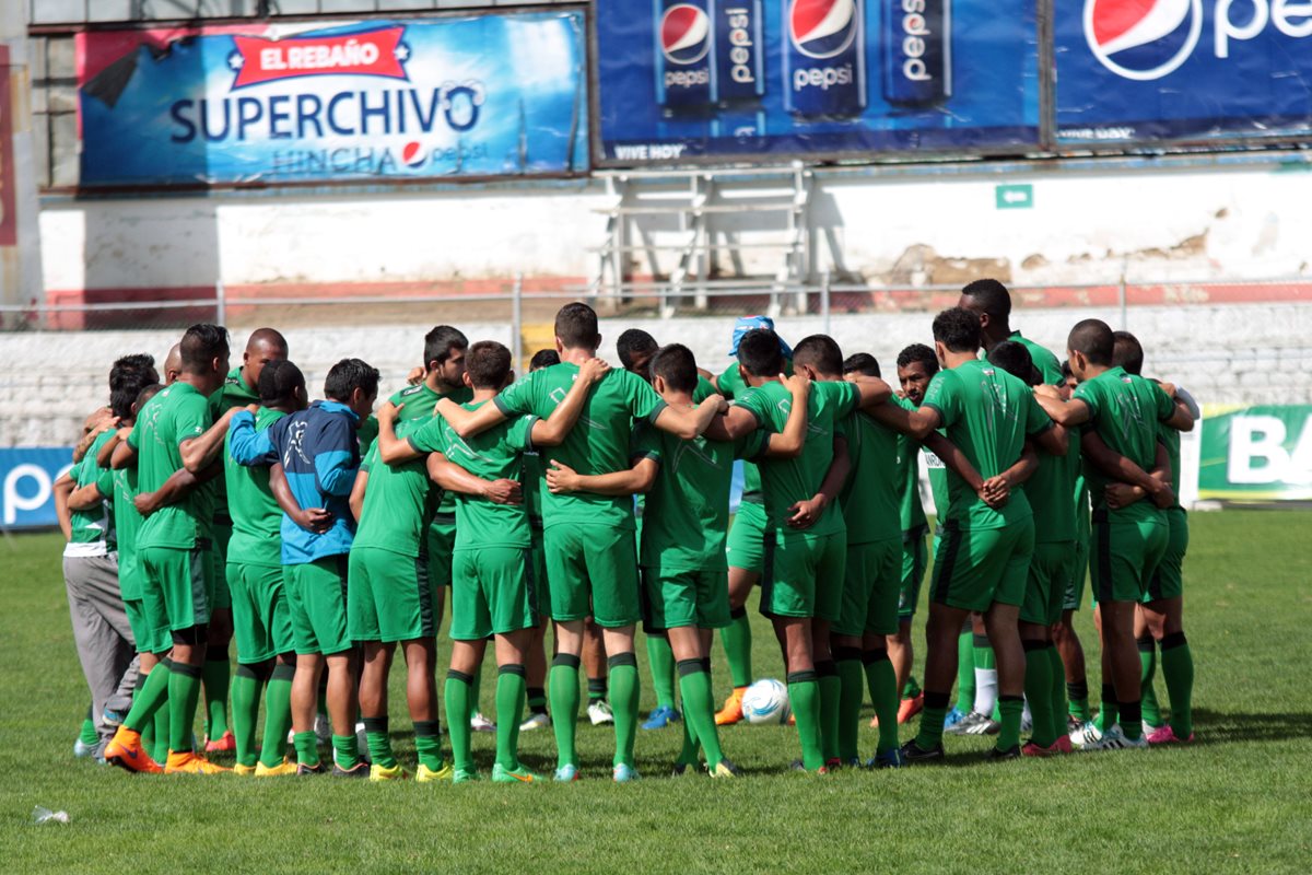 Xelajú MC necesita una victoria ante Marquense para mantener su ventaja en el primer lugar del Apertura 2015. (Foto Prensa Libre: Carlos Ventura)