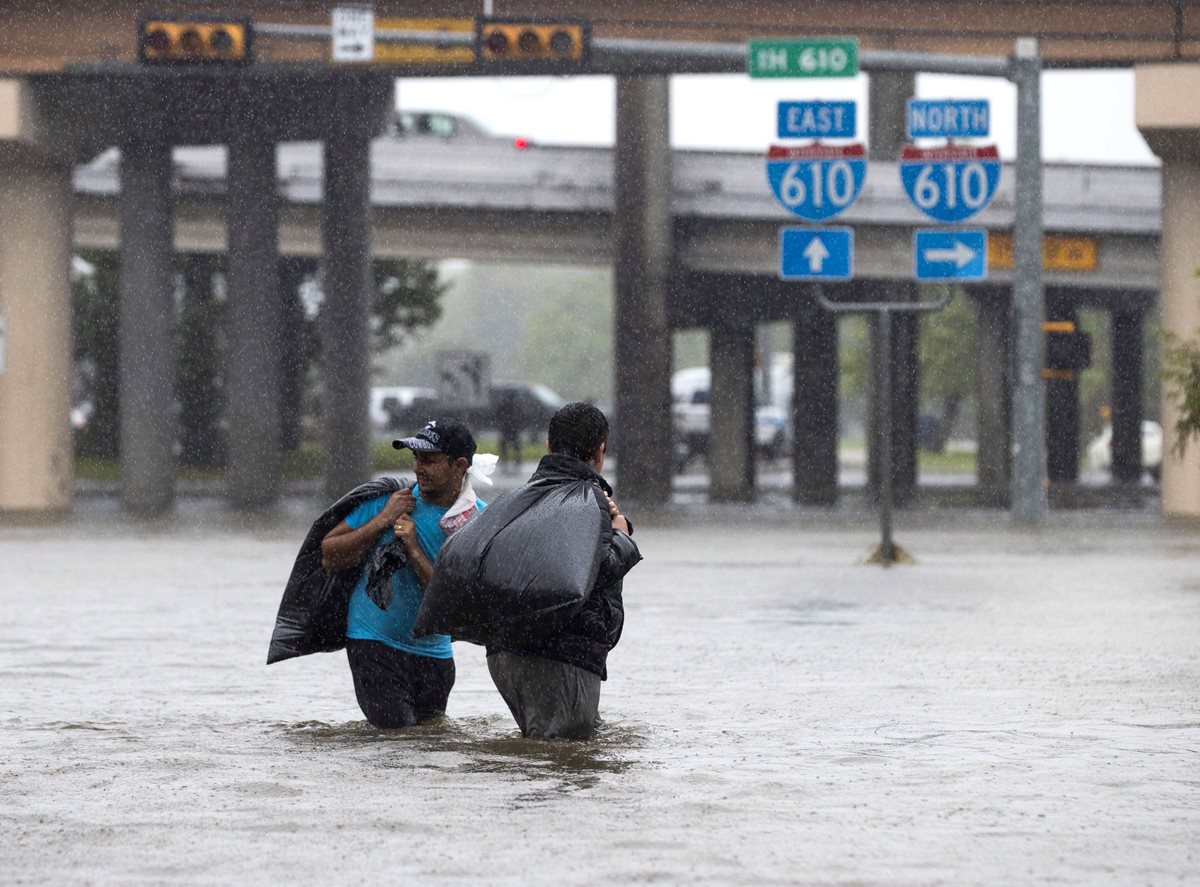 Calles inundadas y personas buscando refugio, así es el escenario en una de las economías más grandes del mundo.