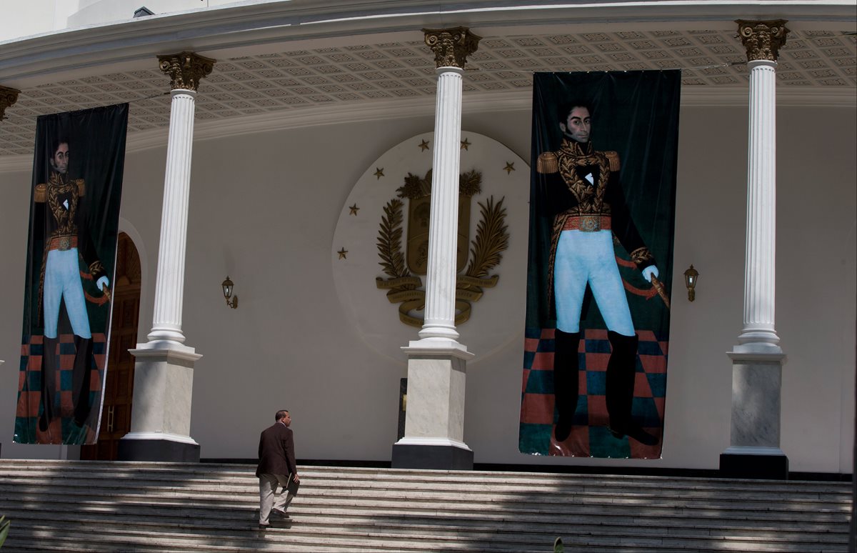 Vista general del edificio de la Asamblea Nacional en Caracas, Venezuela. (Foto Prensa Libre: AP).