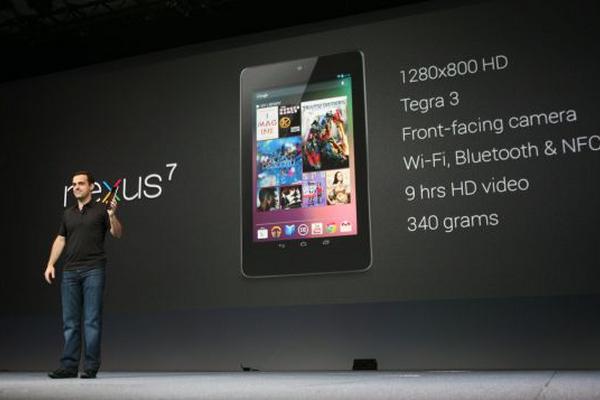 Hugo Barra, responsable de Android, durante la presentación de su tableta estrella (Foto Prensa Libre: AFP).