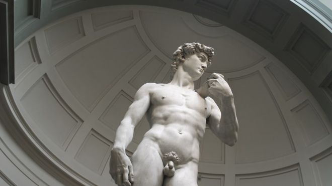 El 'David' de Michelangelo es una de las obras maestras del Renacimiento y una de las esculturas más famosas del mundo. (GETTY IMAGES)
