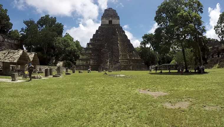 Templo de El Gran Jaguar, Parque Nacional Tikal. (Fotografía Prensa Libre: Alvaro González)
