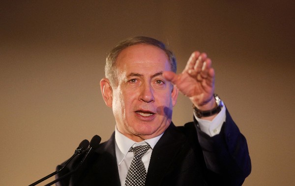 Benjamin Netanyahu declara que Israel rechaza la resolución de la ONU. (Foto Prensa Libre: AFP)