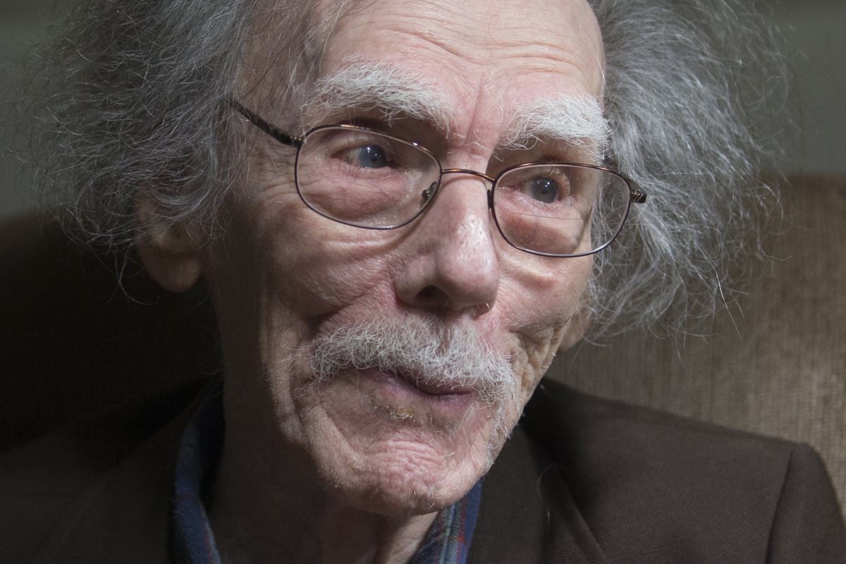 Larry Gara, profesor de historia. (Foto Prensa Libre: AP).