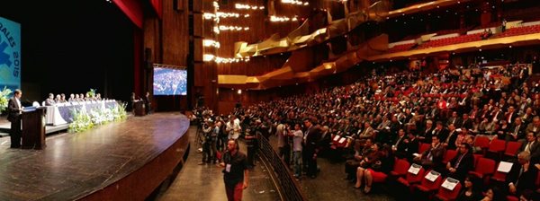 La gran sala del Centro Cultural Miguel Ángel Asturias será el escenario donde el TSE llame a elecciones generales. (Foto Prensa Libre: E. Bercián)