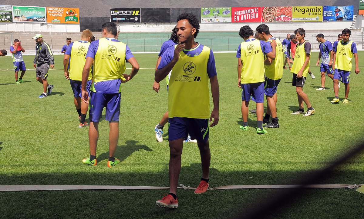Enrique Miranda ha sido una piedra en el zapato para Comunicaciones. (Foto Prensa Libre: Carlos Vicente)