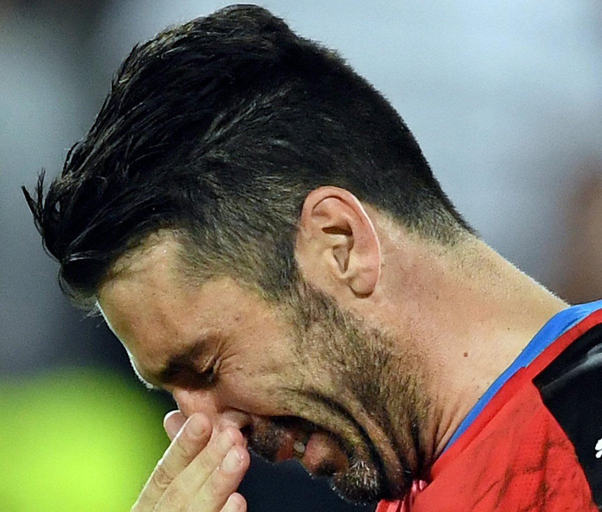 El guardameta Gianluigi Buffon es el alma de una Italia en restructuración. (Foto Prensa Libre: EFE)
