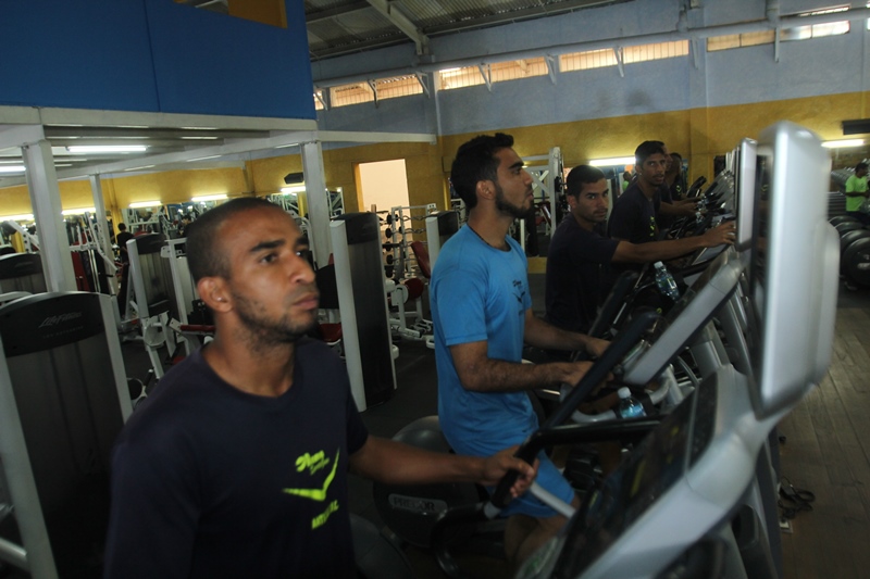 Los jugadores de Antigua GFC preparan el partido de la gran final que se disputarán en el estadio Pensativo. (Foto Prensa Libre: Miguel López)