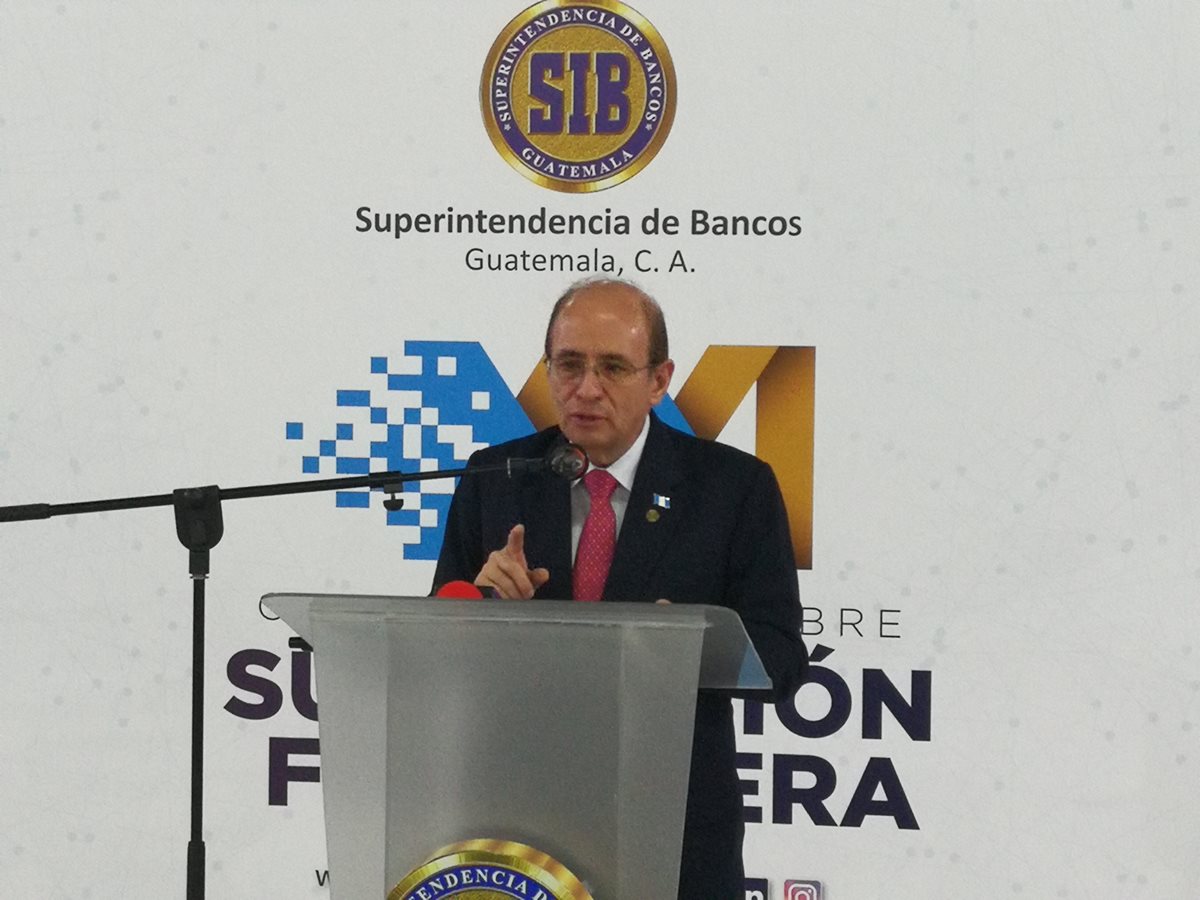 José Alejandro Arévalo: “A pesar de la zozobra, sistema financiero se mantiene estable”
