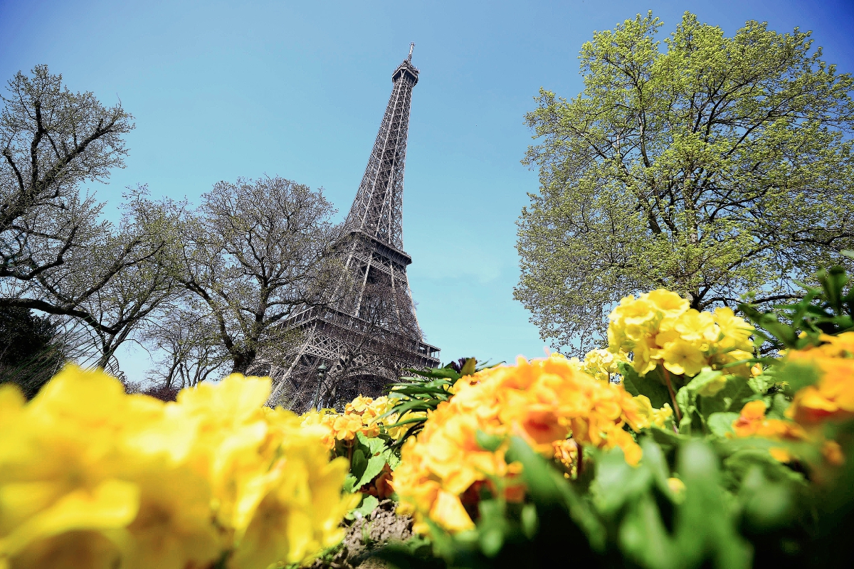 La Torre Eiffel Tower, munumento enblemático de París. (Foto Prensa Libre:AFP).