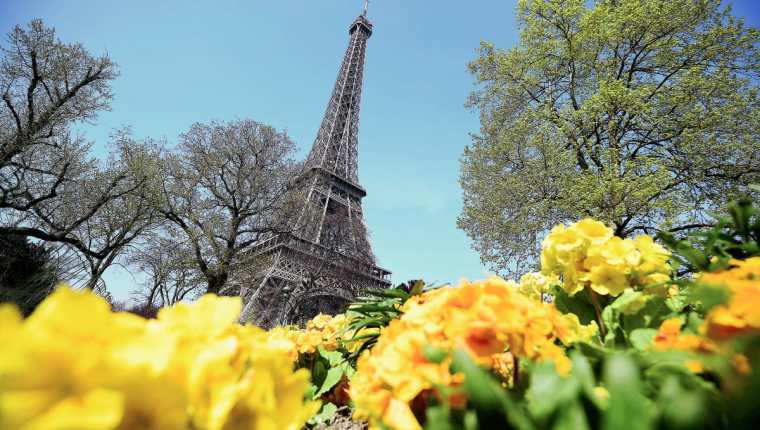 La Torre Eiffel Tower, munumento enblemático de París. (Foto Prensa Libre:AFP).
