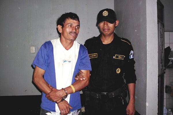 Saturnino Hernández Pérez, capturado este lunes en El Progreso por delito de asesinato. (Foto Prensa Libre: Héctor Contreras)