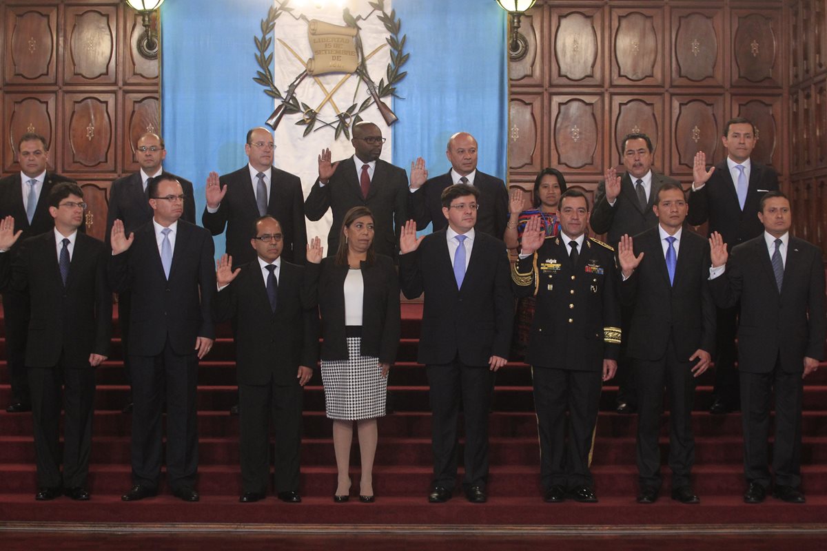 La CGC confirmó que los nuevos funcionarios cuentan con finiquito. (Foto Prensa Libre: Edwin Bercián)