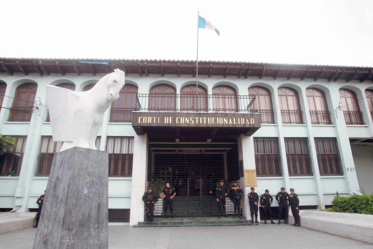 La Corte de Constitucionalidad deberá resolver sobre la petición de inconstitucionalidad del Instituto Maya. (Foto Prensa Libre: Archivo).