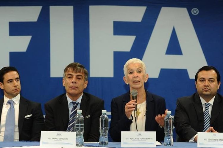 Con argumentos legales, la Cdag anunció que no ampliará el mandato del Comité de Regularización para el 2018. (Foto Prensa Libre: Hemeroteca PL)