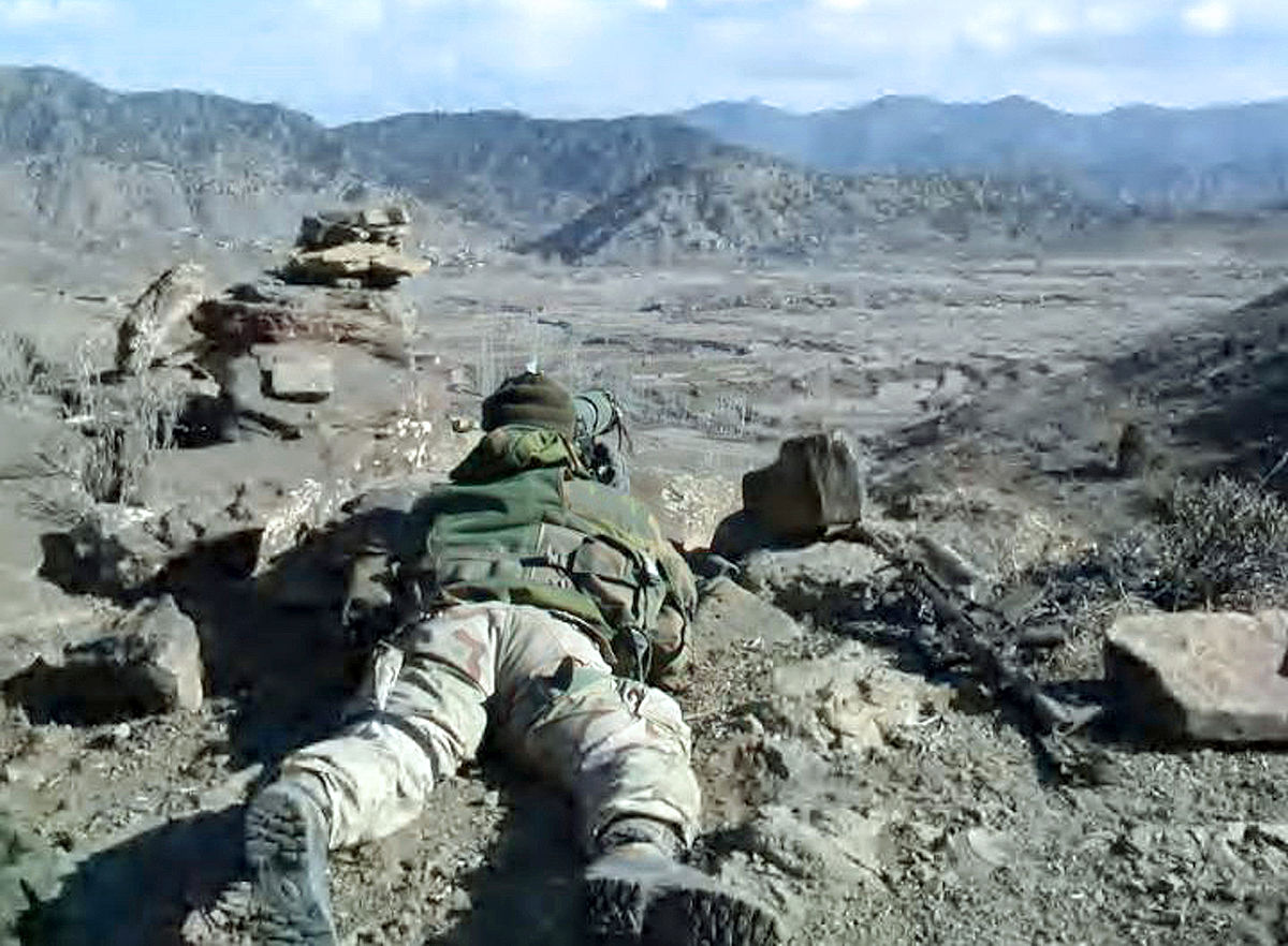 Fuerzas afganas le arrebatan la zona montañosa de Tora Bora el escondite de Bin Laden al Estado Islámico.(EFE).