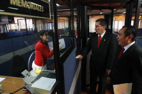 Roberto Villate y Leonardo Camey diputados de Líder solicitan  un amparo en  la CC.