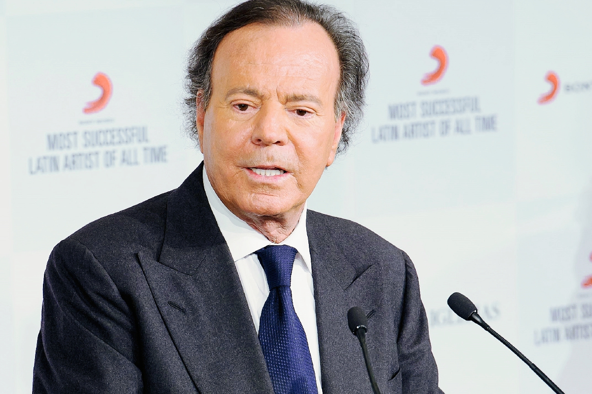 El cantante español Julio Iglesias lanza su primer sencillo Fallaste corazón. (Foto Prensa Libre: AP)