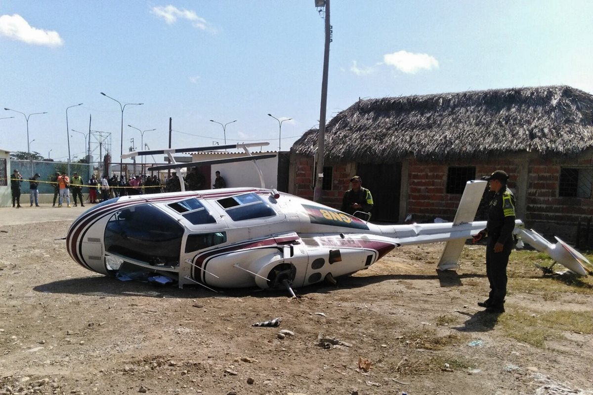 El accidente de la aeronave causó dos personas heridas. (Foto Prensa Libre: AFP).