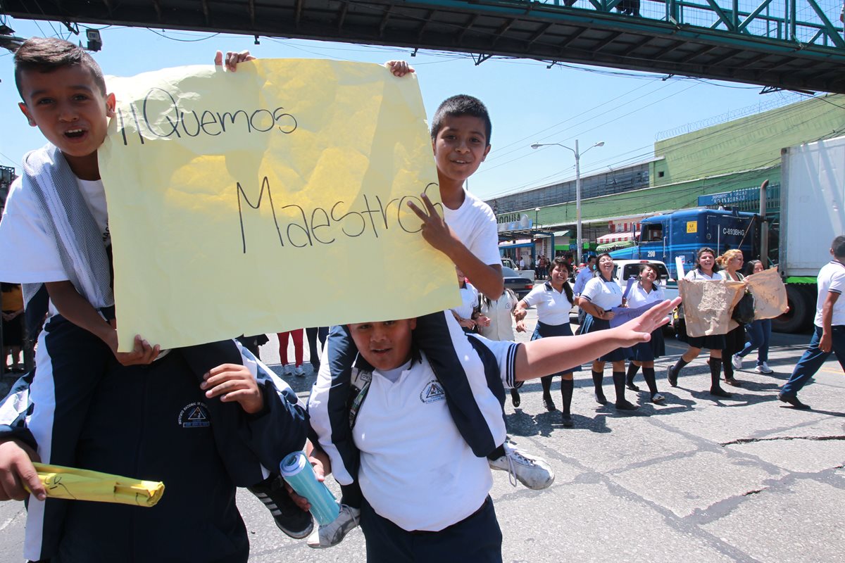 En Centroamérica, Guatemala es uno de los países que menos invierte en educación según Unicef. (Foto Prensa Libre: Hemeroteca PL)