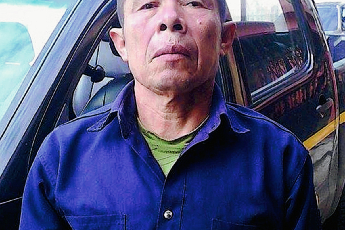 El guardabosque Jerónimo Ayu fue detenido, por estar señalado de homicidio. (Foto Prensa Libre: Eduardo Sam Chun)