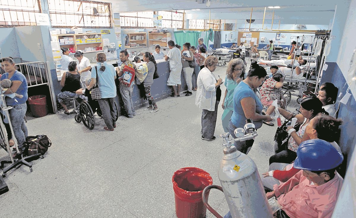 Abogados creen que el sistema viola derechos al no permitir que los reos reciban atención en hospitales. (Foto Prensa Libre: Hemeroteca PL)