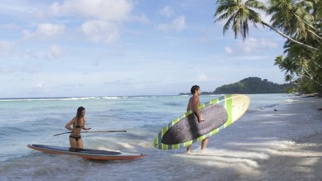 A la isla llegan vuelos diarios desde Guam y Hawái. MICRONESIARAFFLE.COM