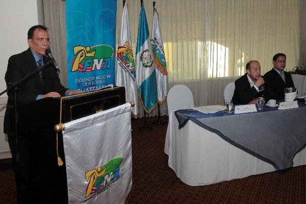 Byron Mijangos, de la FNA, durante la presentación. (Foto Prensa Libre: Fernando Ruiz)