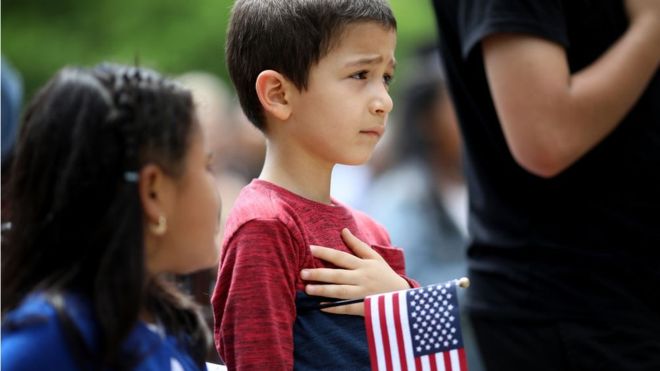 Si una persona nace en Estados Unidos, recibirá la ciudadanía estadounidense. GETTY IMAGES