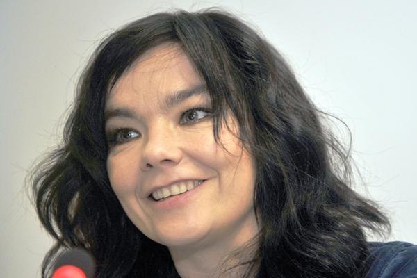Björk prepara gira en EE. UU. para interpretar nuevos temas. (Foto Prensa Libre: AFP)