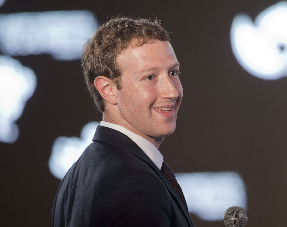 Mark Zuckerberg continúa innovando Facebook. (Foto Prensa Libre: AP)