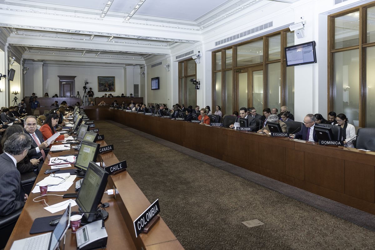 Embajadores ante la OEA sesionan respecto a la crisis en Nicaragua. (Foto Prensa Libre: EFE)