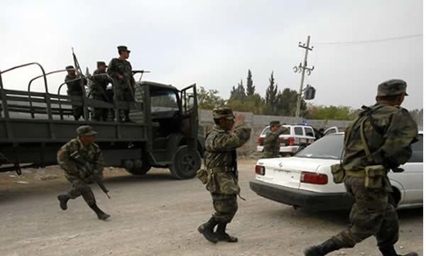 Tercer enfrentamiento en menos de un mes que se registra en San Fernando, Tamaulipas,México. (Foto Prensa LIbre: AFP)