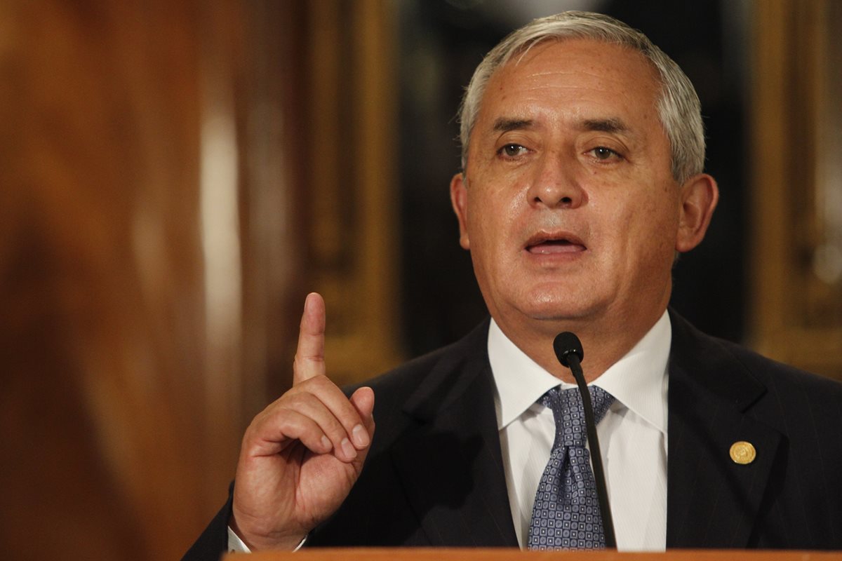 El presidente Otto Pérez Molina pide que proceso contra vicepresidenta no reciba presiones de ninguna índole. (Foto Prensa Libre: Hemeroteca PL)