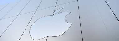 Apple adquirió el servicio Shazam, con la intención de potenciar la plataforma Apple Music (Foto Prensa Libre: AFP).