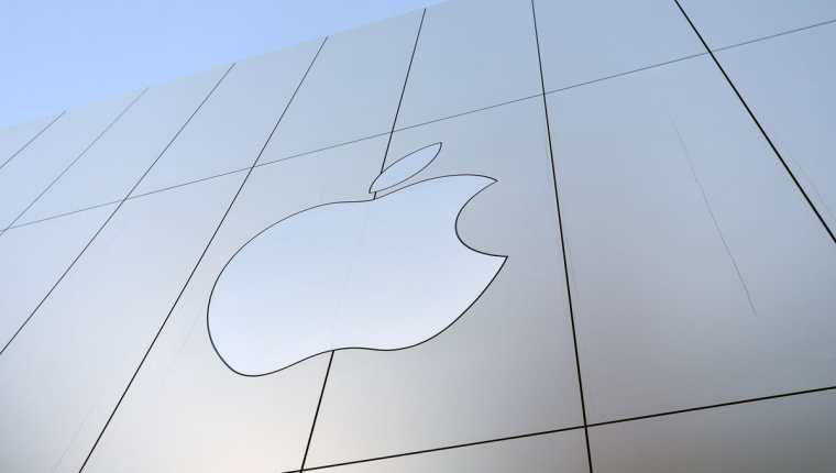 Apple adquirió el servicio Shazam, con la intención de potenciar la plataforma Apple Music (Foto Prensa Libre: AFP).