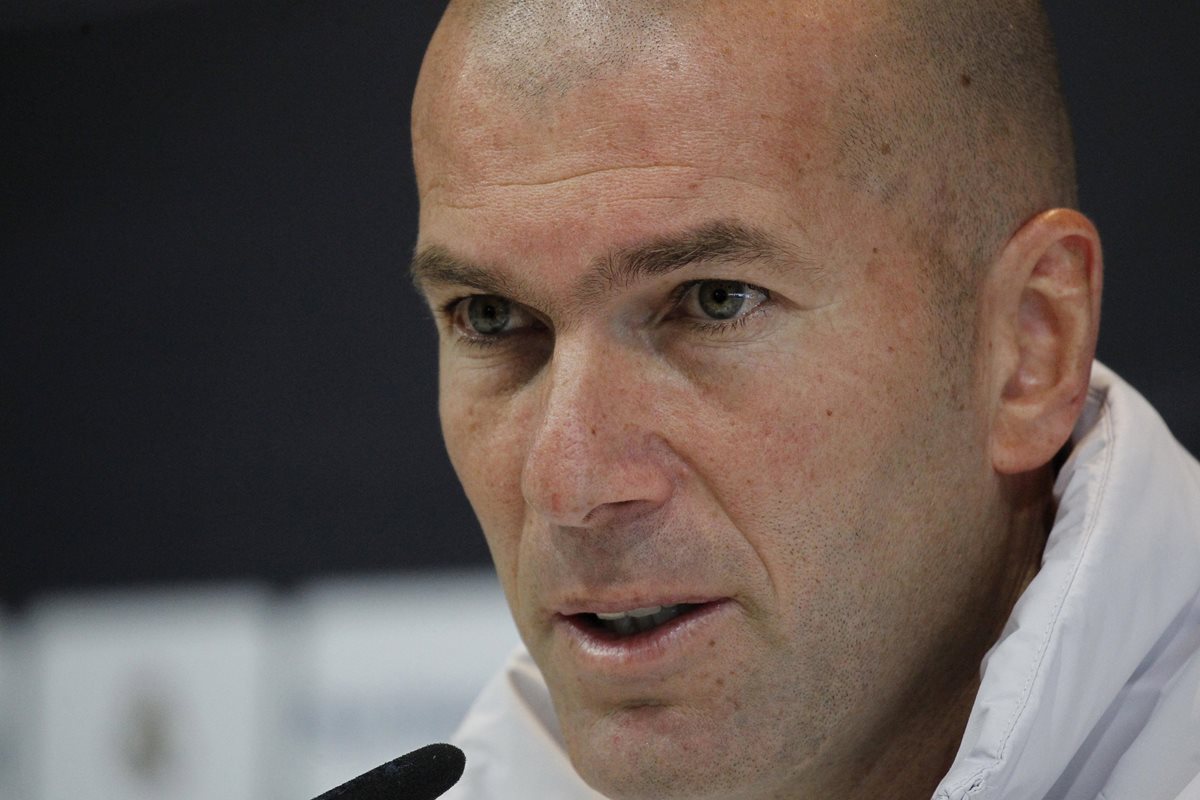 Zidane quiere que su equipo de el máximo en lo que resta de la temporada. (Foto Prensa Libre: EFE)
