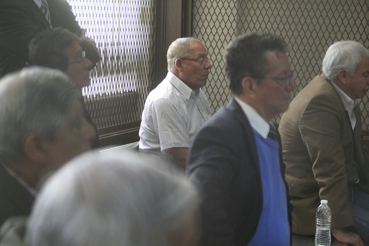 Los 14 militares son señalados de desapariciones forzadas y deberes contra la humanidad. (Foto Prensa Libre: Hemeroteca PL)