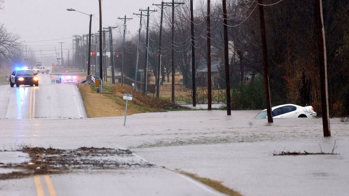 El sismo dejó sin energía eléctrica a miles de hogares en Oklahoma. (Foto Prensa Libre: AP).