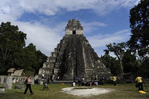 Tikal, corazón del mundo maya, se impone con el Gran Jaguar.
