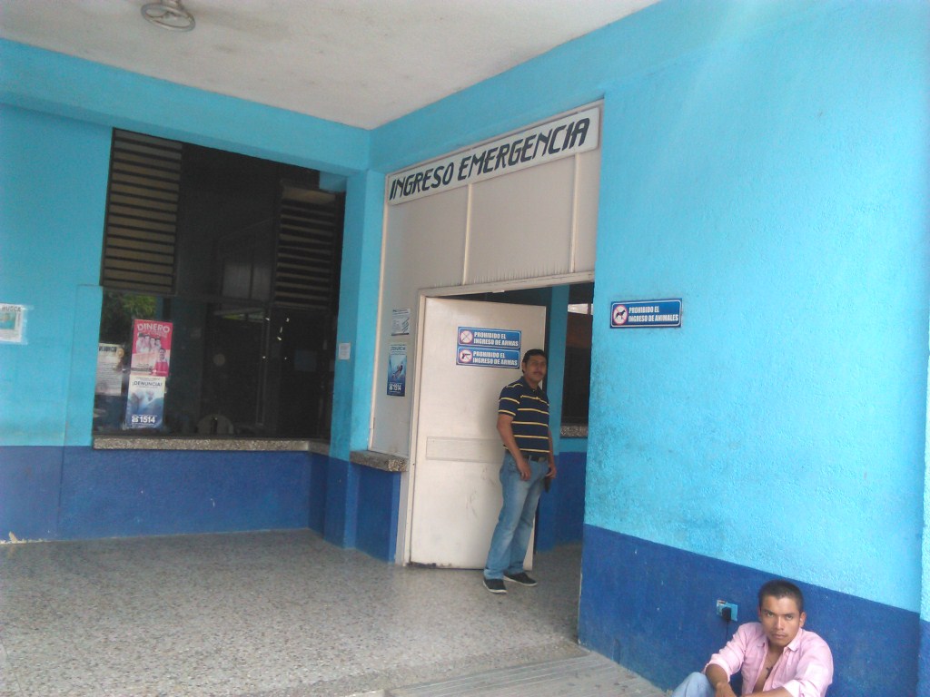 Las ocho heridas fueron trasladadas al Hospital Nacional de Chiquimula. (Foto Prensa Libre: Edwin Paxtor)