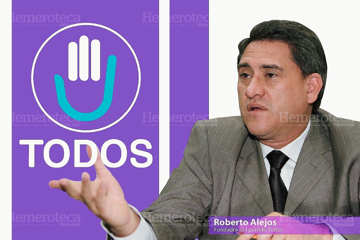 Roberto Alejos, centro, fundador del partido TODOS. (Foto: Hemeroteca PL)