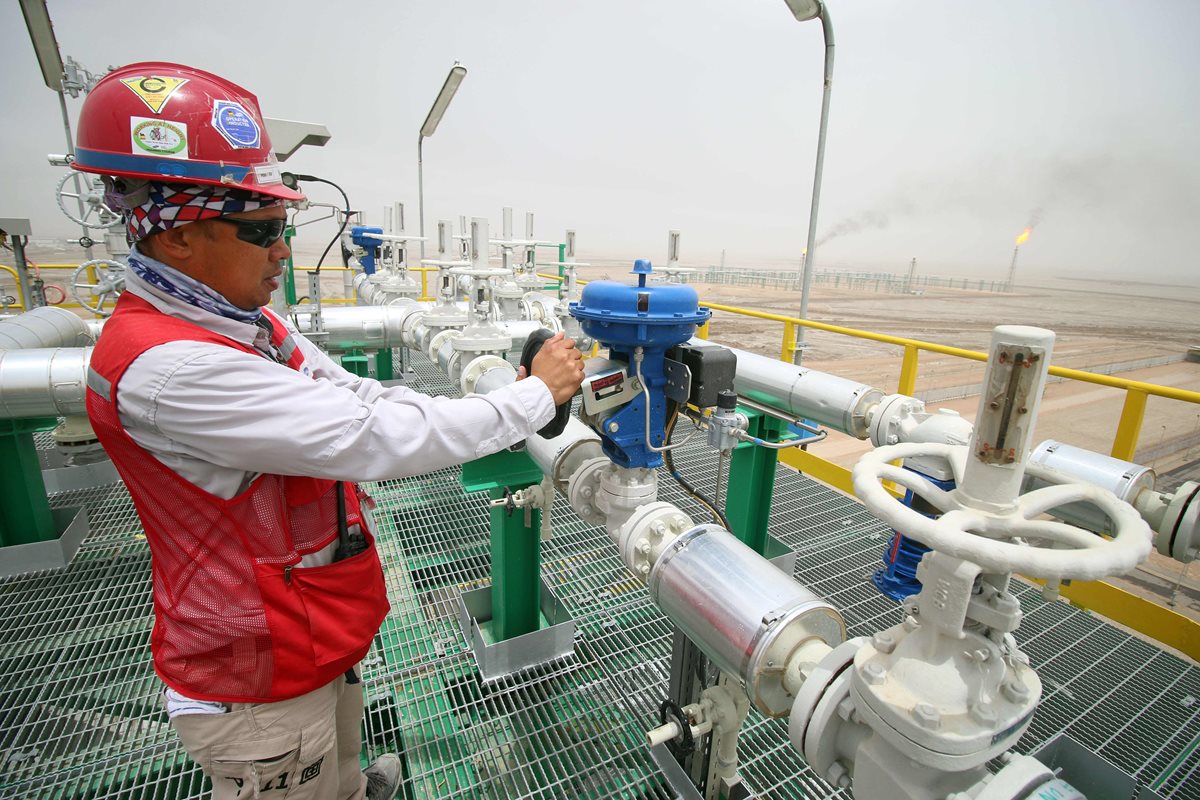 La OPEP y sus aliados acordaron reducir su producción para intentar provocar un aumento de precios. (Foto, Prensa Libre: AFP).