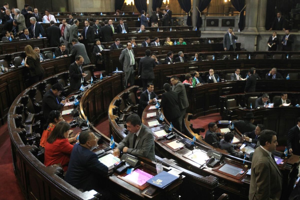 Vista de la sesión plenaria de este martes. (Foto Prensa Libre: Esbin García)
