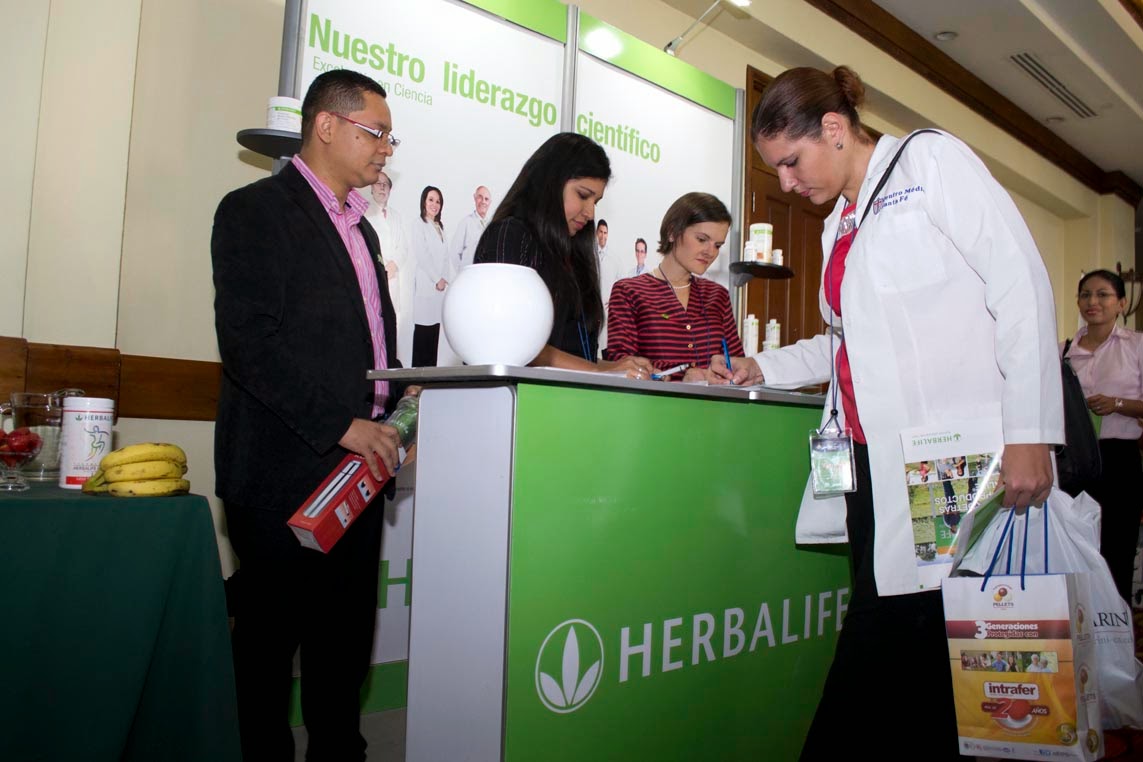 Herbalife anunció cambios en su procedimiento de negocios. (Foto Hemeroteca PL)