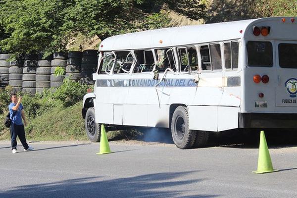 Estado de la camioneta de la Base Naval. <br _mce_bogus="1"/>
