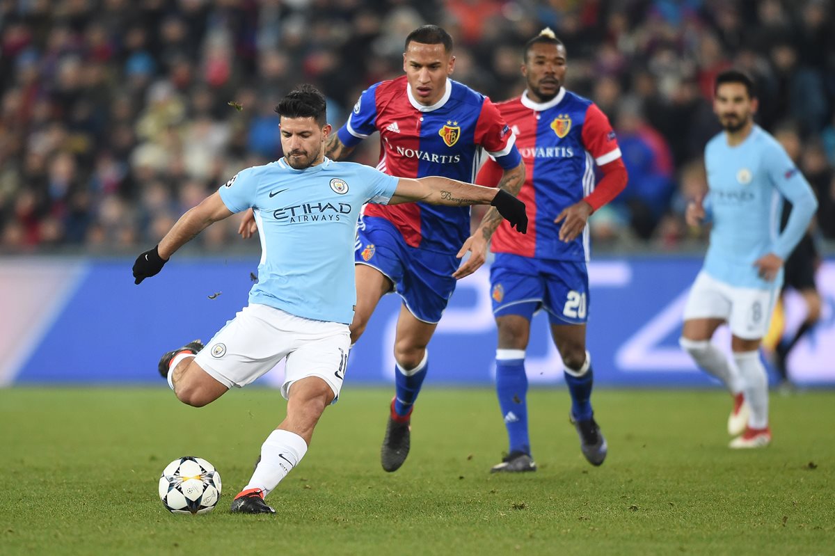 Sergio Agüero colocó el 3-0 para el Manchester City al minuto 23. (Foto Prensa Libre: AFP)