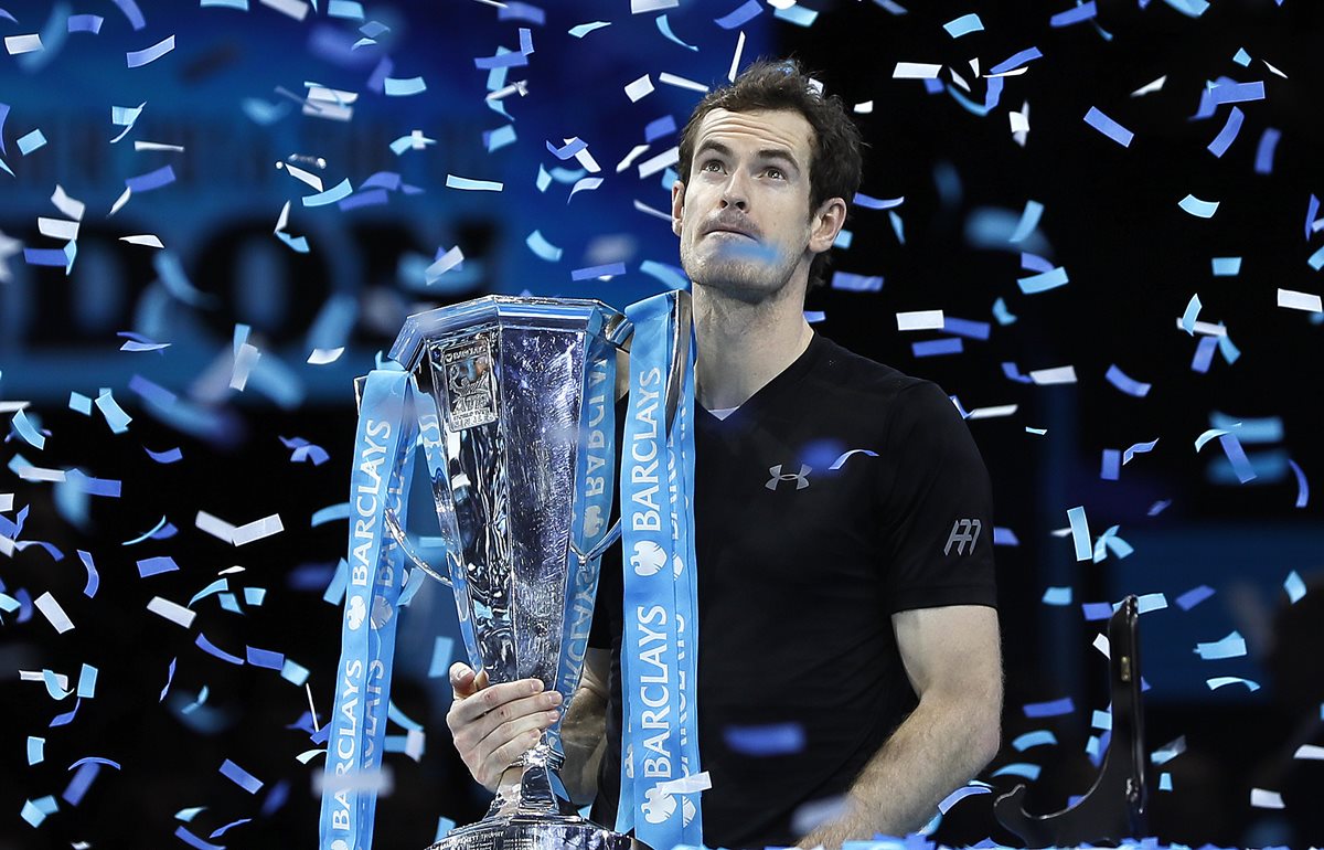 Murray se consagró como el mejor tenista del mundo al derrotar a Djokovic. (Foto Prensa Libre: AP)